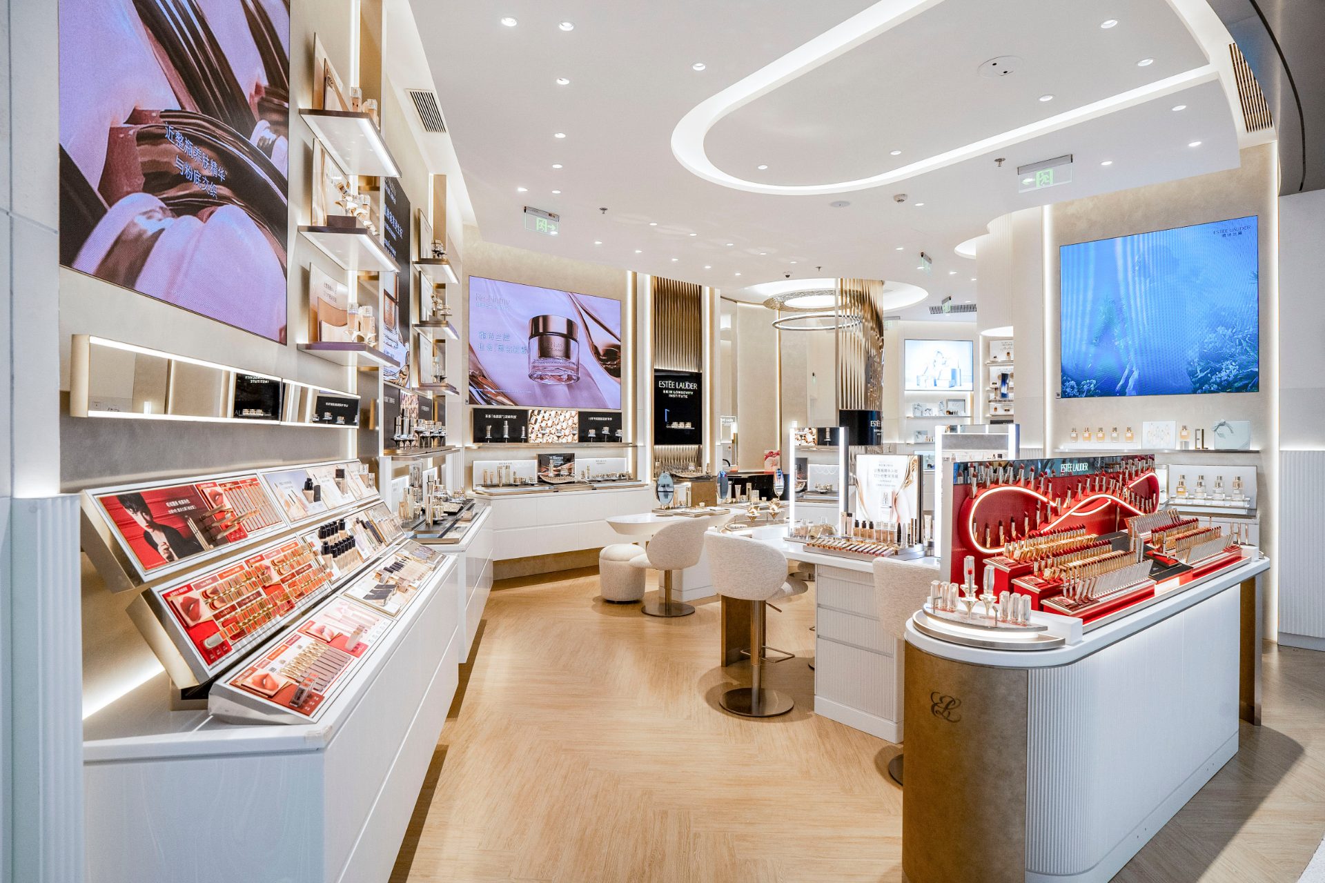 Estée Lauder flagship boutique interior — Bangkok